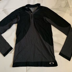 Oakley quarter zip